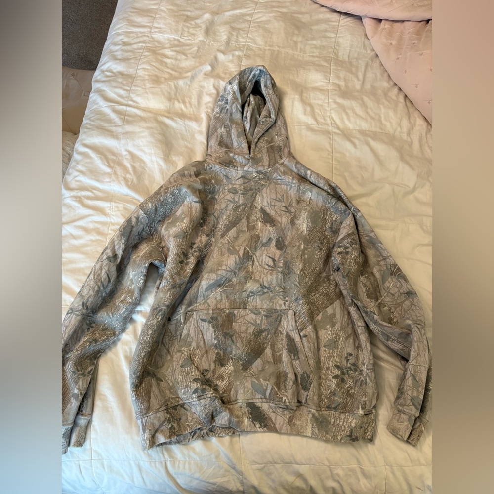 Abercrombie & Fitch Gray and Tan Camo Hoodie